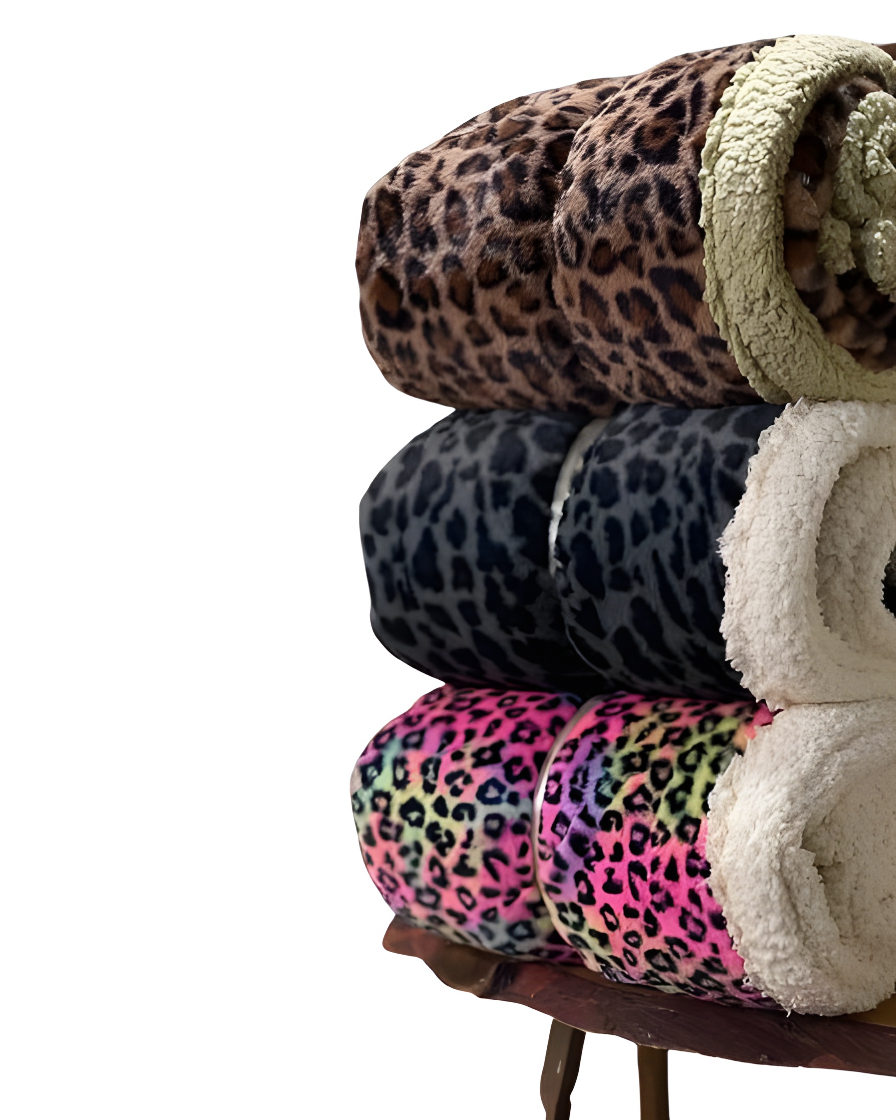 پتو دو رو طرح پلنگی و تدی مناسب اتاق خواب مدرن