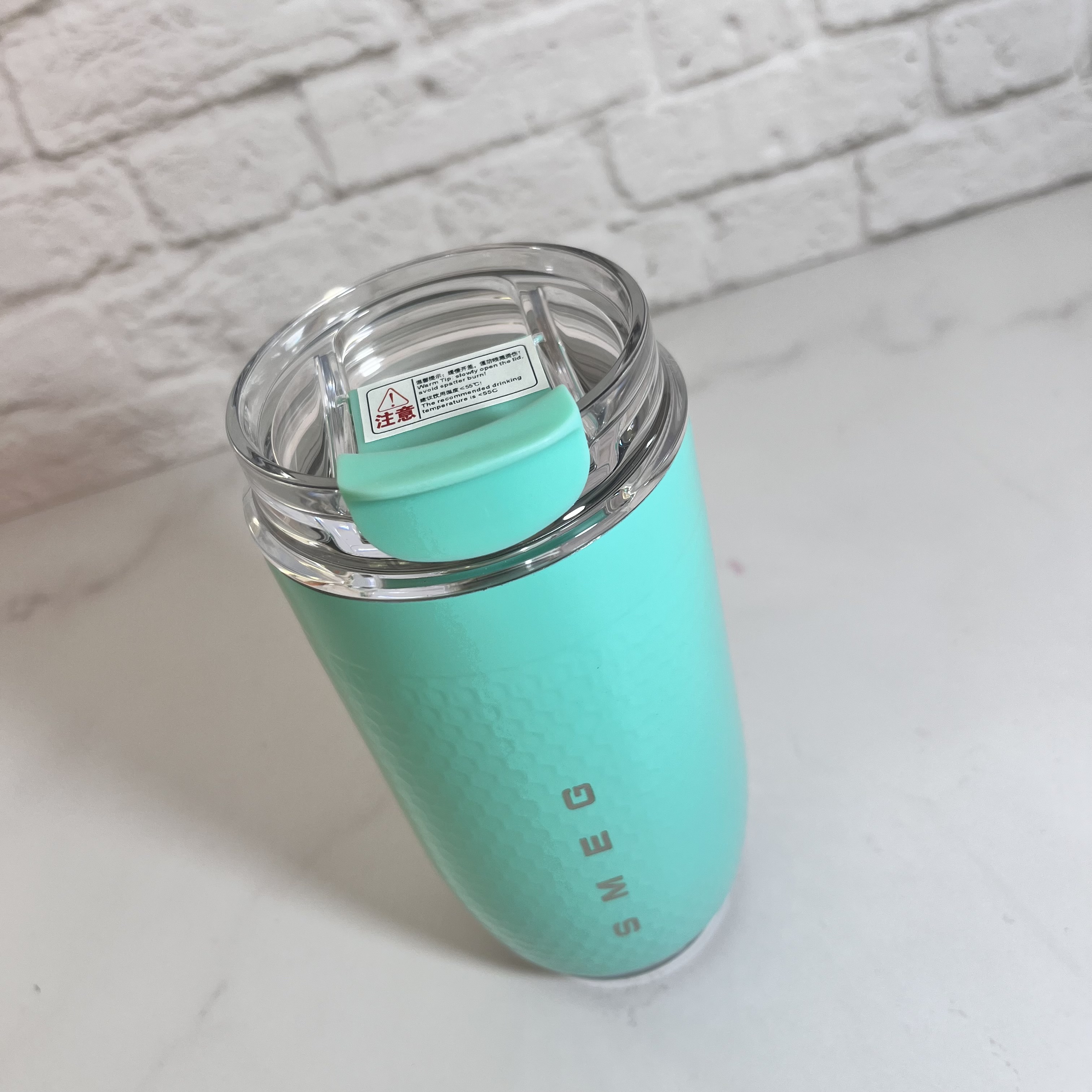 تراول ماگ اسمگ با طراحی ارگونومیک و دستگیره راحت