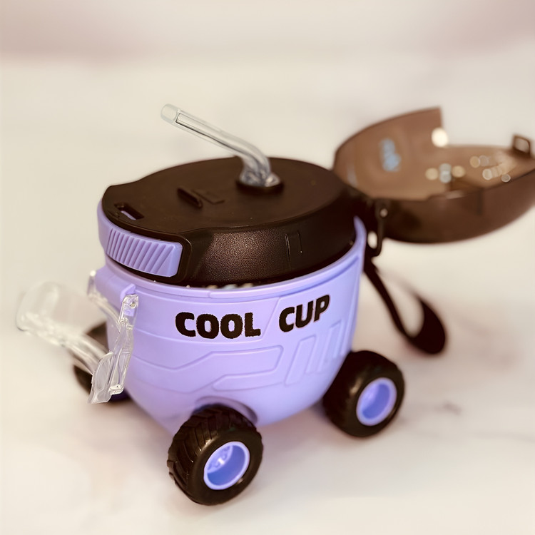 بطری آب فانتزی ماشین ۴ چرخ مناسب سفر و پیکنیک