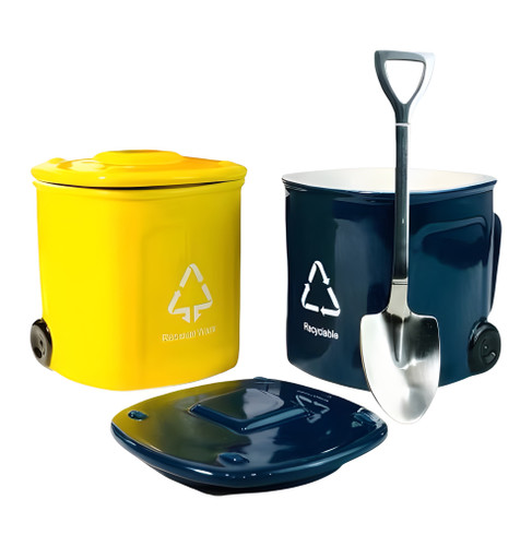 ماگ سرامیکی خلاقانه طرح سطل و بیل با طراحی فانتزی