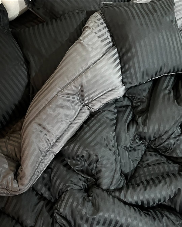 ست خواب شیک چهار فصل پارچه ابریشم ساتن هتلی