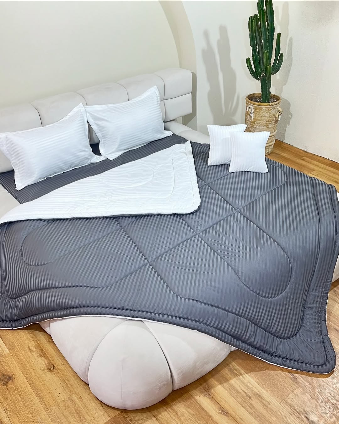 ست خواب چهار فصل ساتن ابریشم لطیف و بادوام