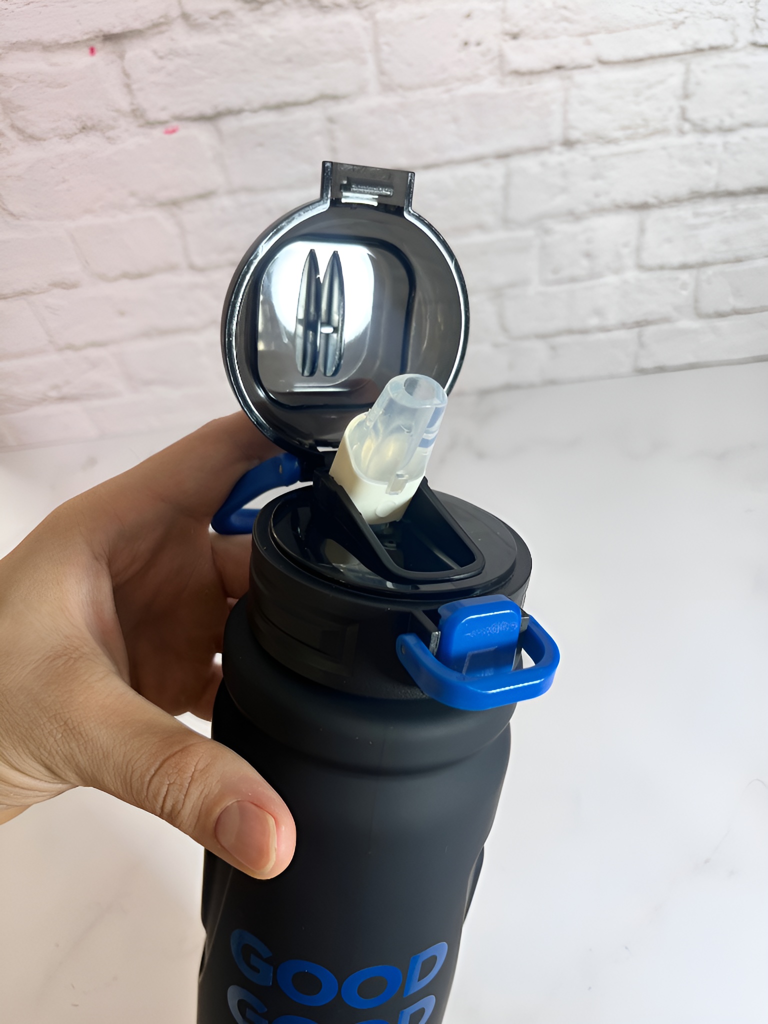 بطری آب EYUN اسپرت با نوشته انگیزشی Good Luck