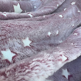 پتو شبنما با طراحی خاص و کاربردی برای خواب راحت