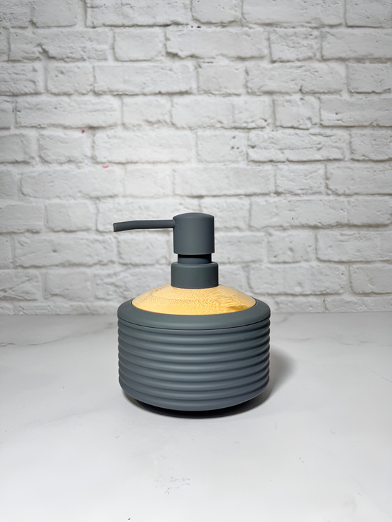 جا مایع سرویس بهداشتی با طراحی مات و درب طرح چوب