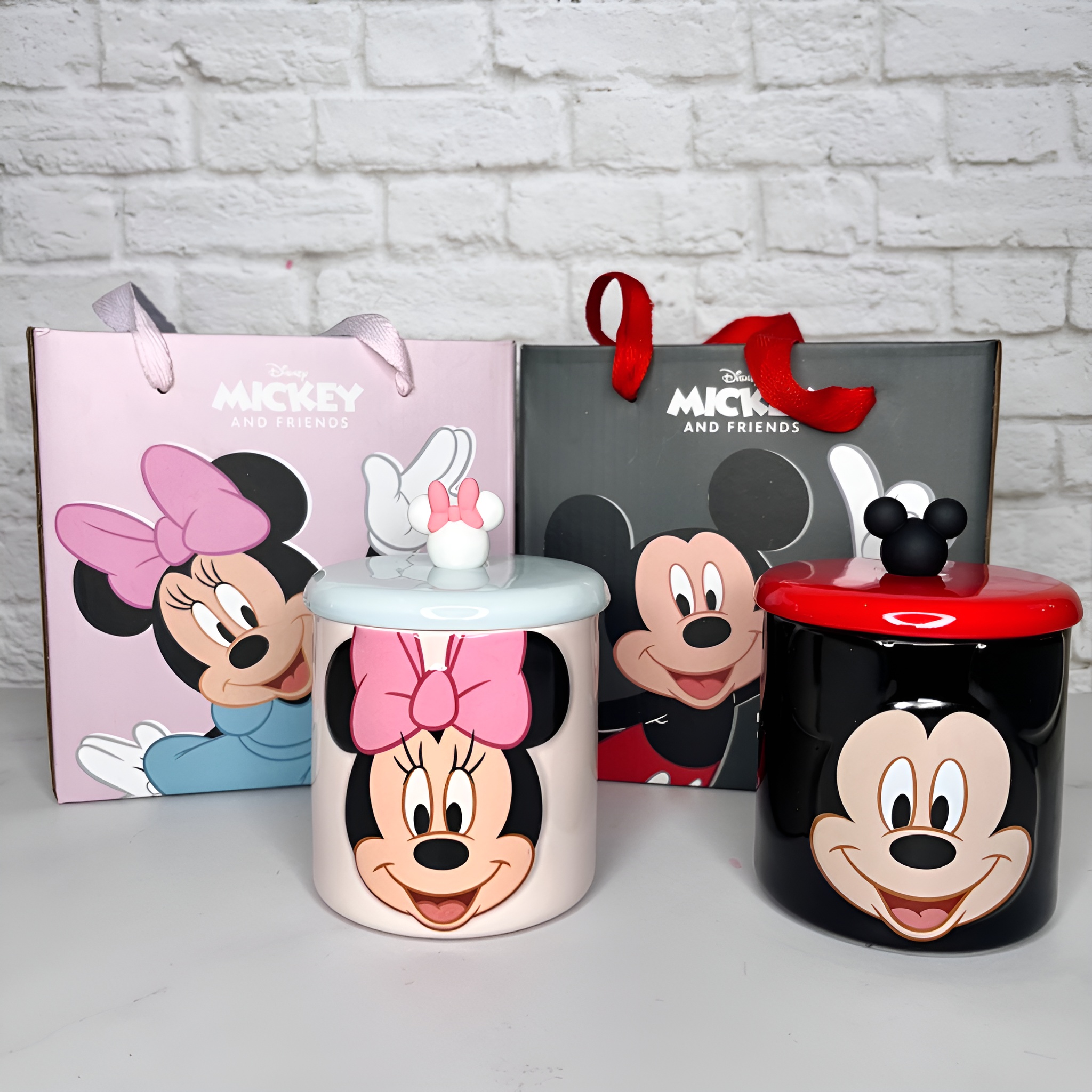 ماگ هدیه‌ای طرح کارتونی محبوب میکی و مینی موس