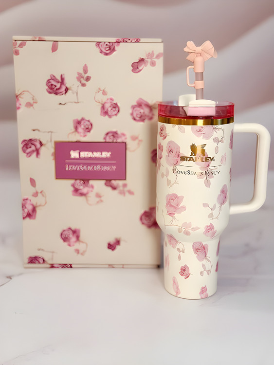 تراول ماگ استنلی Quencher سفید سبک و قابل حمل