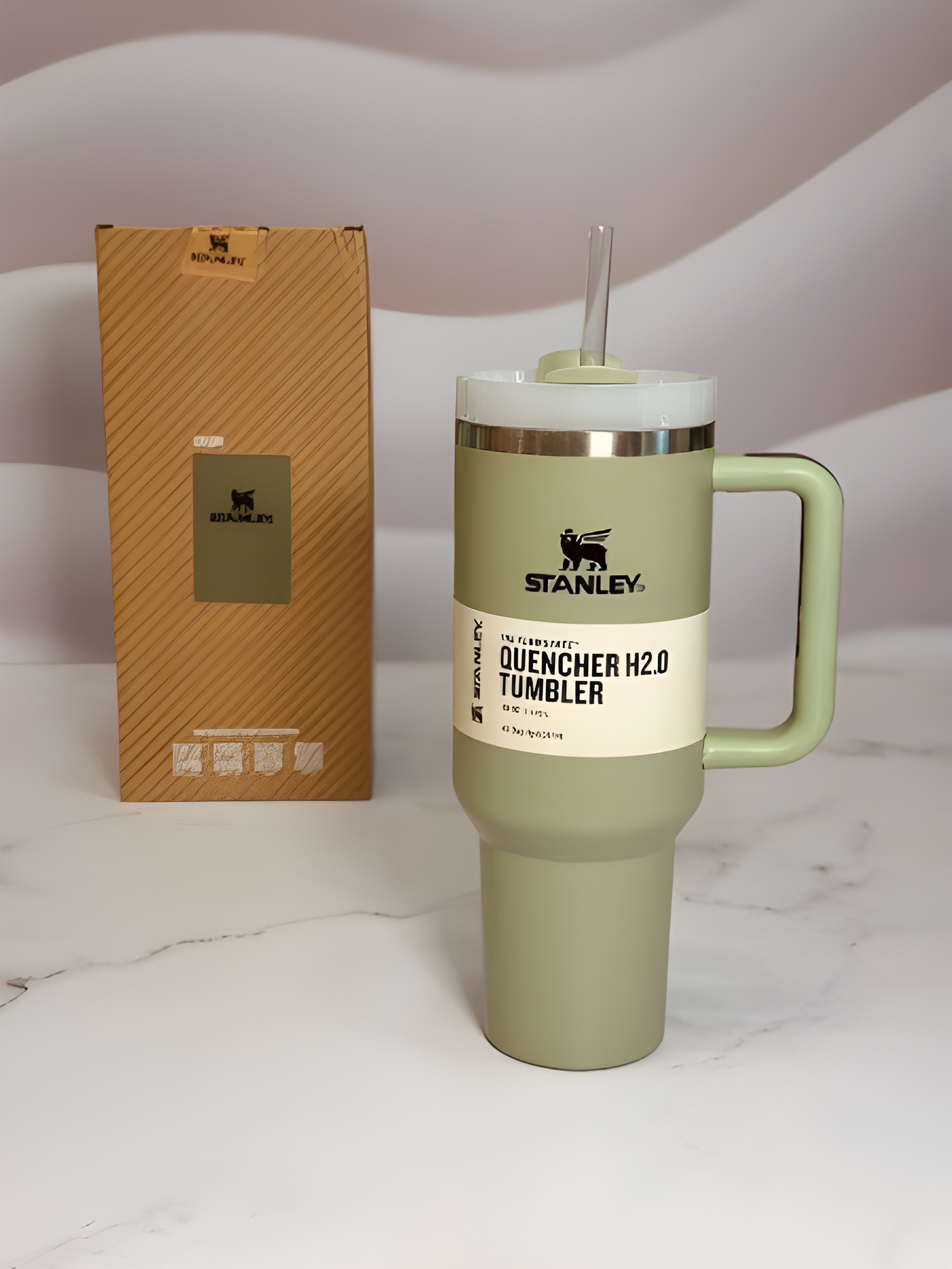 تراول ماگ استنلی Quencher با طراحی مقاوم و جذاب