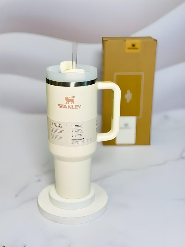 تراول ماگ استنلی Quencher سفید 1.18L