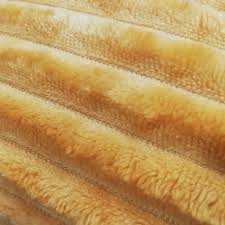 پتو تک‌رنگ ساده و کاربردی برای هر فصل