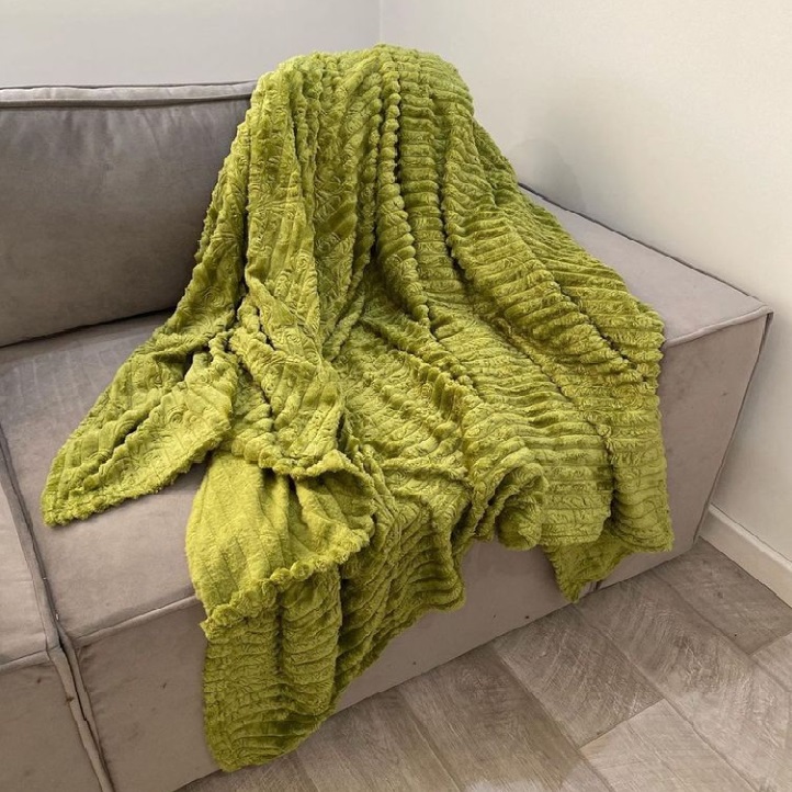 پتو پلیسه‌ای سایز بزرگ تک‌رنگ و نرم