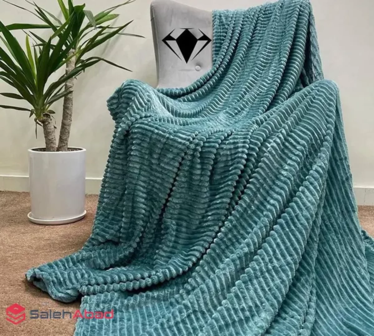 پتو پلیسه‌ای ساده برای استفاده روزانه