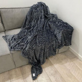 پتو دو نفره شیک با طراحی مینیمال