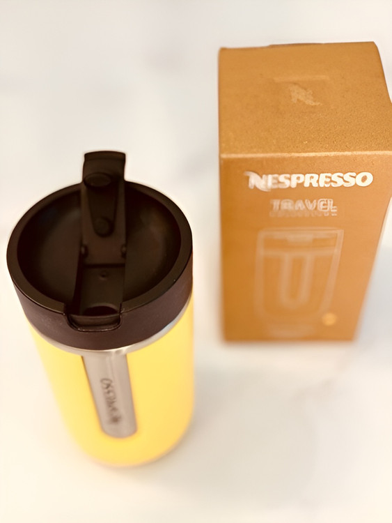 ماگ مسافرتی زرد Nespresso Nomad با طراحی شیک و مدرن