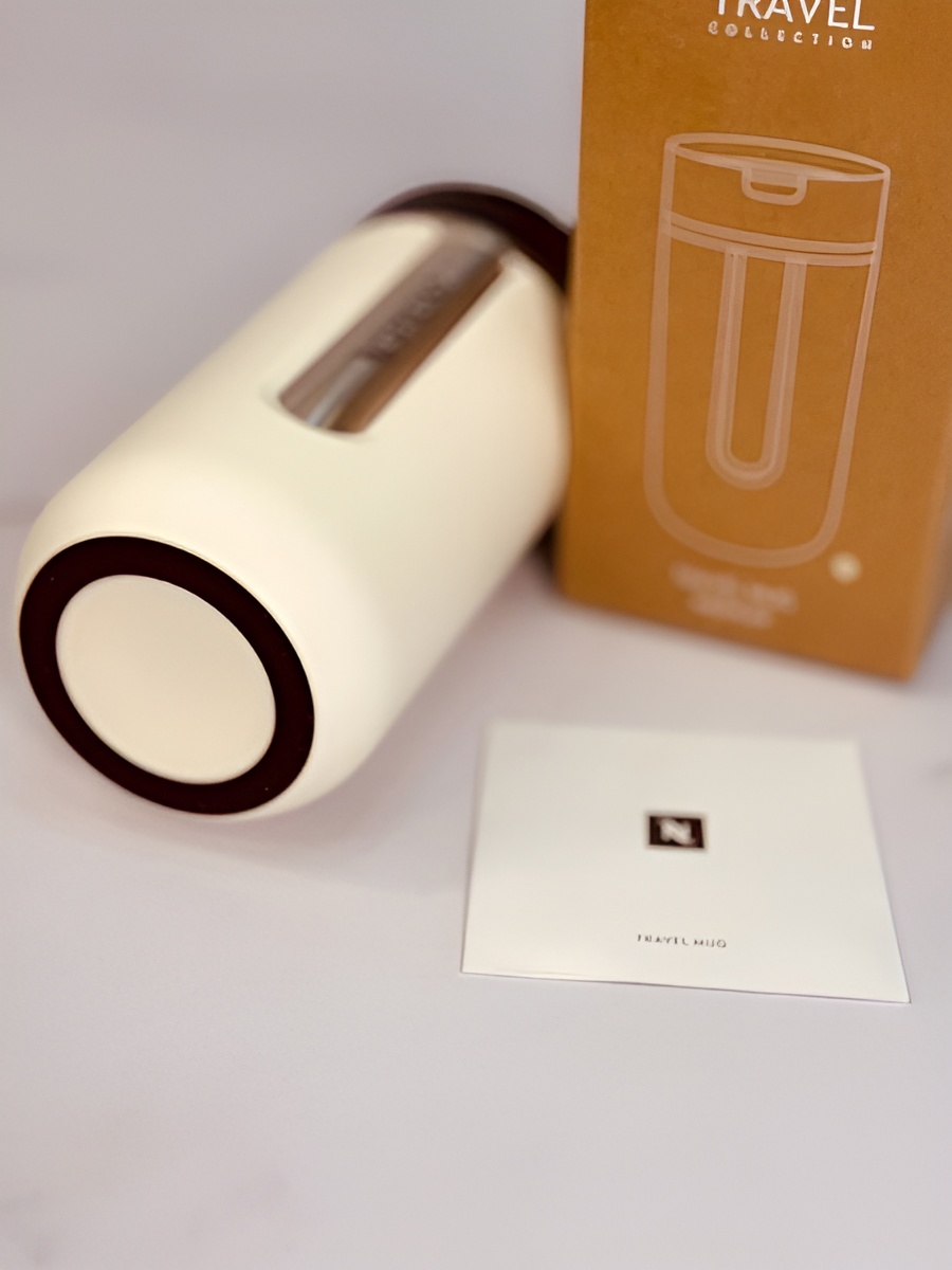 ماگ سفید Nespresso Nomad با درپوش ضد ریزش