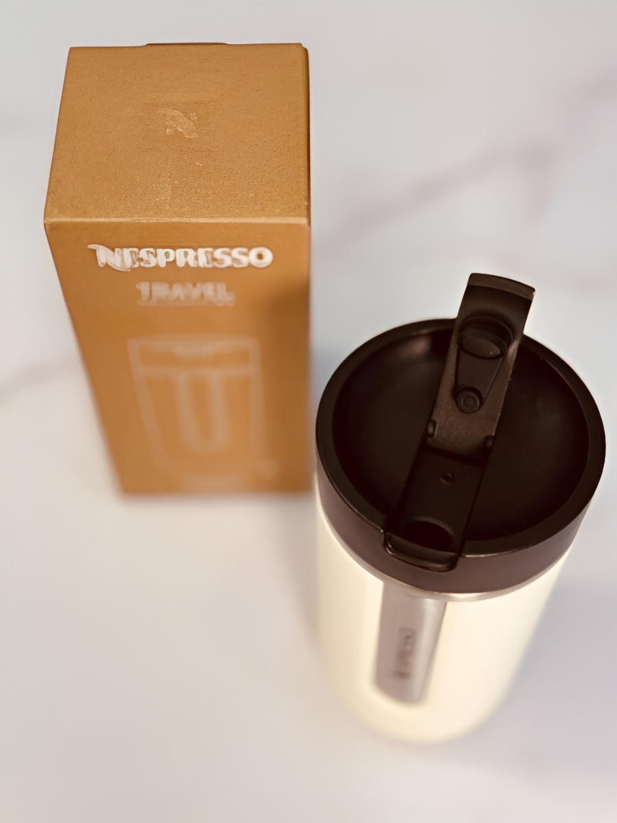 ماگ مسافرتی سفید Nespresso Nomad با طراحی شیک و مدرن