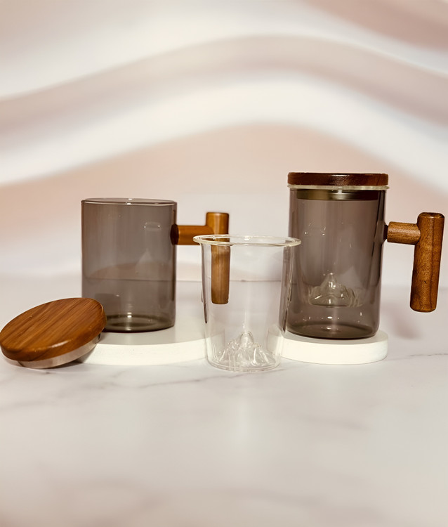 ماگ دمنوش با کیفیت بالا و دسته چوبی زیبا