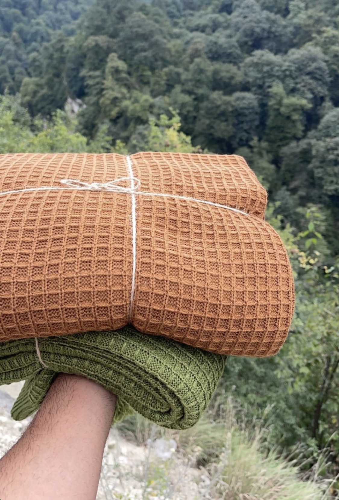 شال مبل بافتی برای زیبایی و محافظت از مبلمان