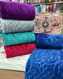 پتو یکنفره گلبافت با طرح برجسته گل