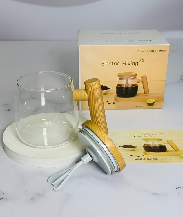 ماگ همزن دار پیرکس با طراحی مدرن و کاربردی