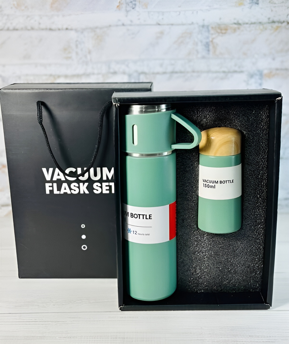 پک کادویی فلاسک و ماگ برای استفاده روزانه و سفر