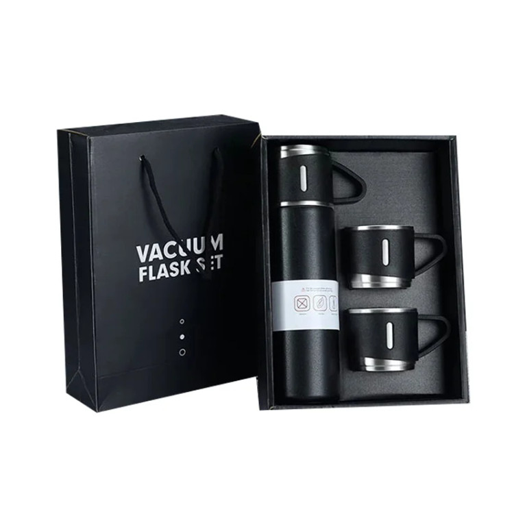 فلاسک 0.5 لیتری مدل VACUUM FLASK همراه با 3 عدد لیوان سفری