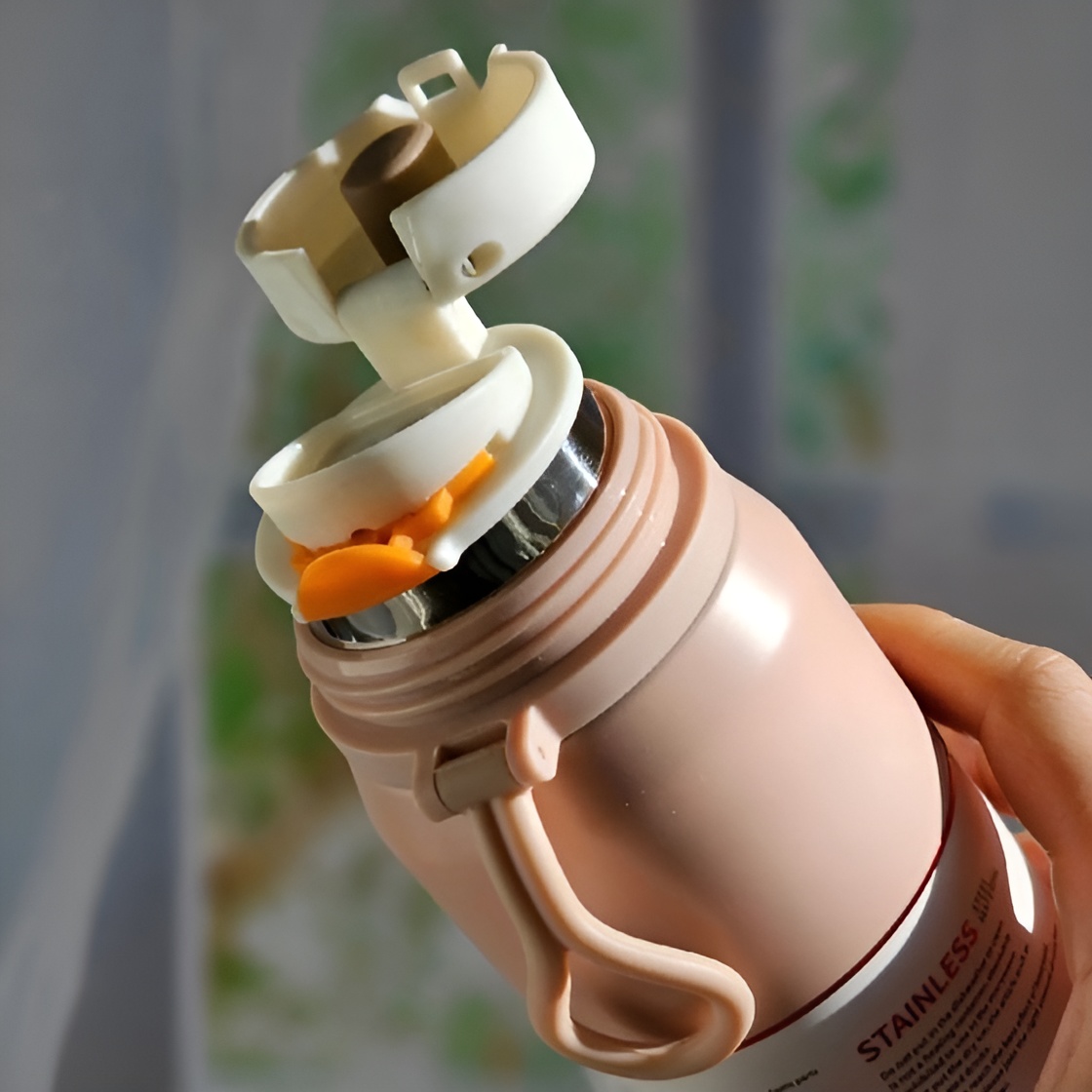 تراول ماگ در فلاسکی سبک و قابل حمل