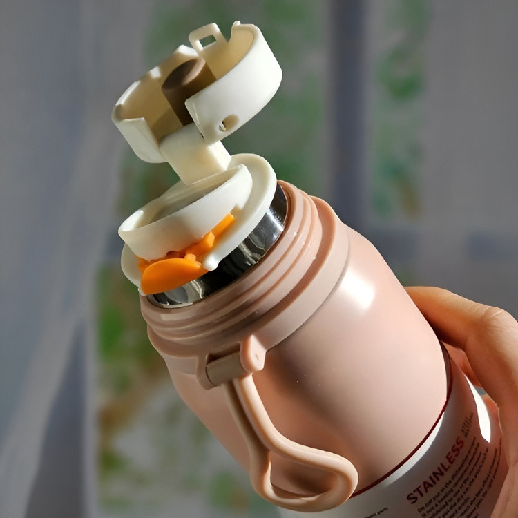 تراول ماگ در فلاسکی سبک و قابل حمل