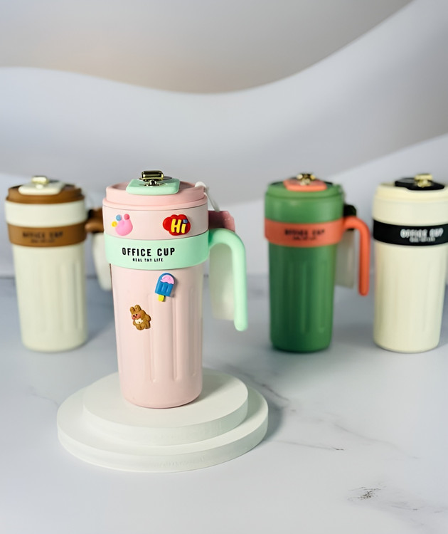 ماگ دستهدار سبک و حمل آسان