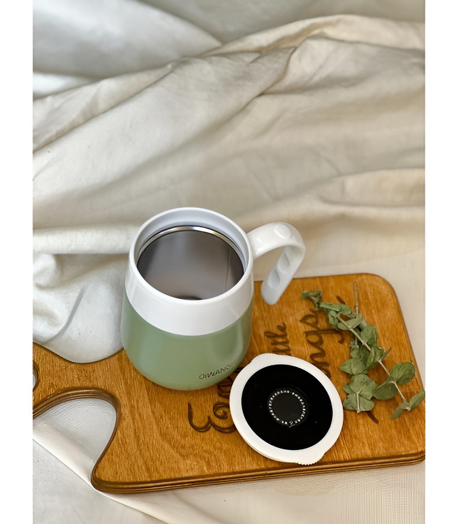 ماگ رومیزی هوشمند دیوانگ با طراحی شیک و مدرن