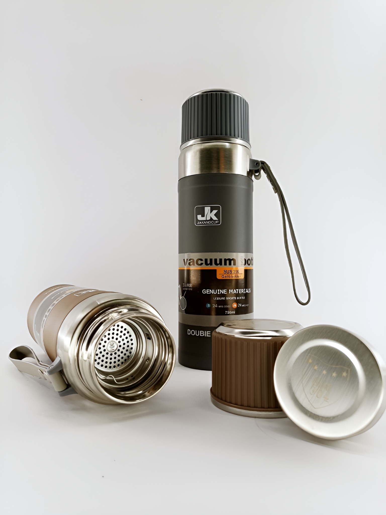 فلاسک بنددار چرمی سبک و مقاوم