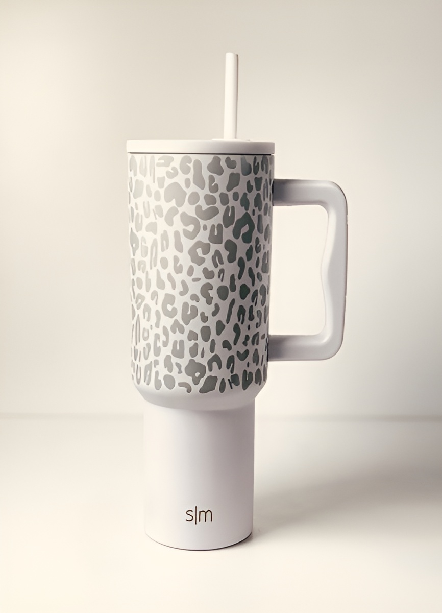 لیوان دوجداره استیل طرح پلنگی دسته‌دار