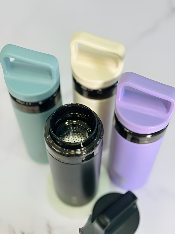 ماگ سفری دوجداره مدل Sitarayuri با دسته زیبا