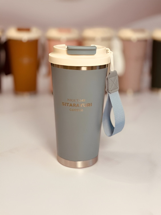 تراول ماگ فانتزی با درب ضد نشت و بند حمل