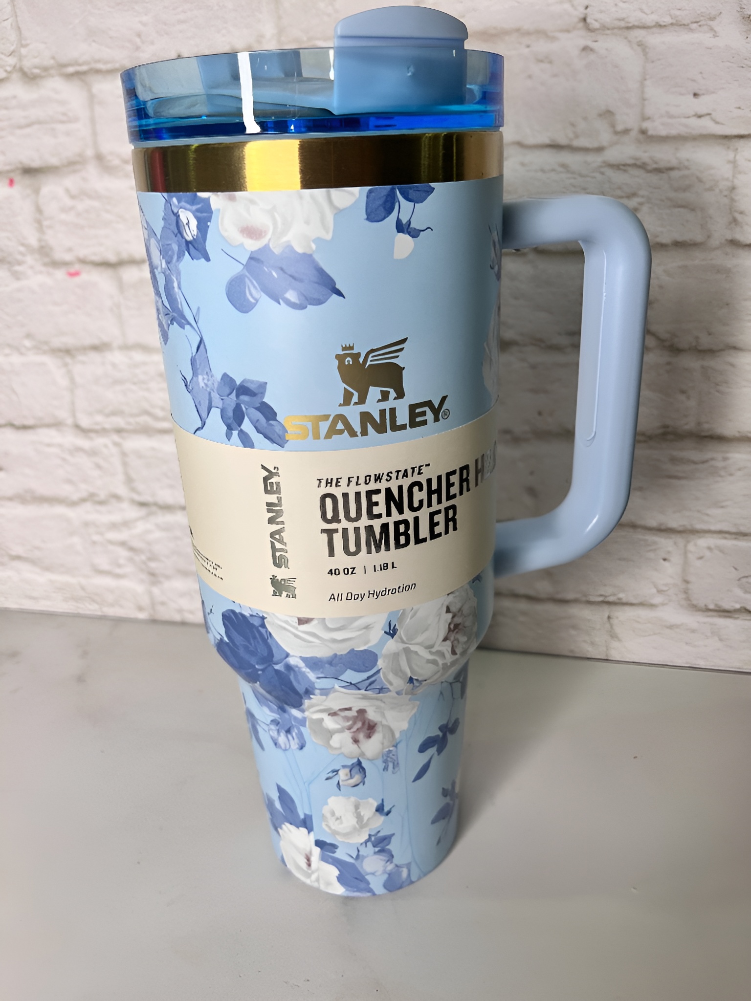 ماگ استنلی با جعبه کادویی و درب محکم