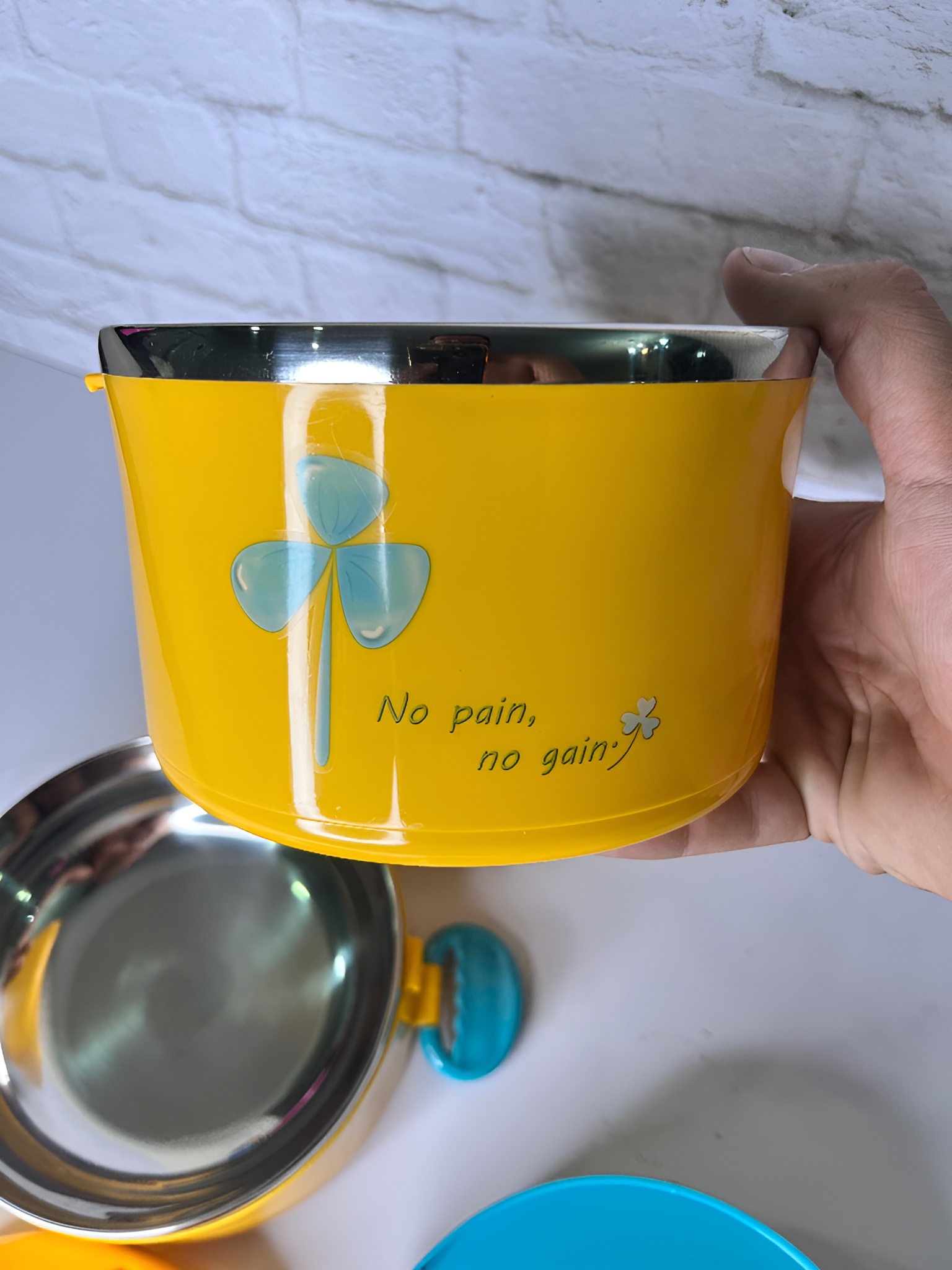 ظرف غذا سه‌طبقه بزرگ استیل با درب قفل‌دار