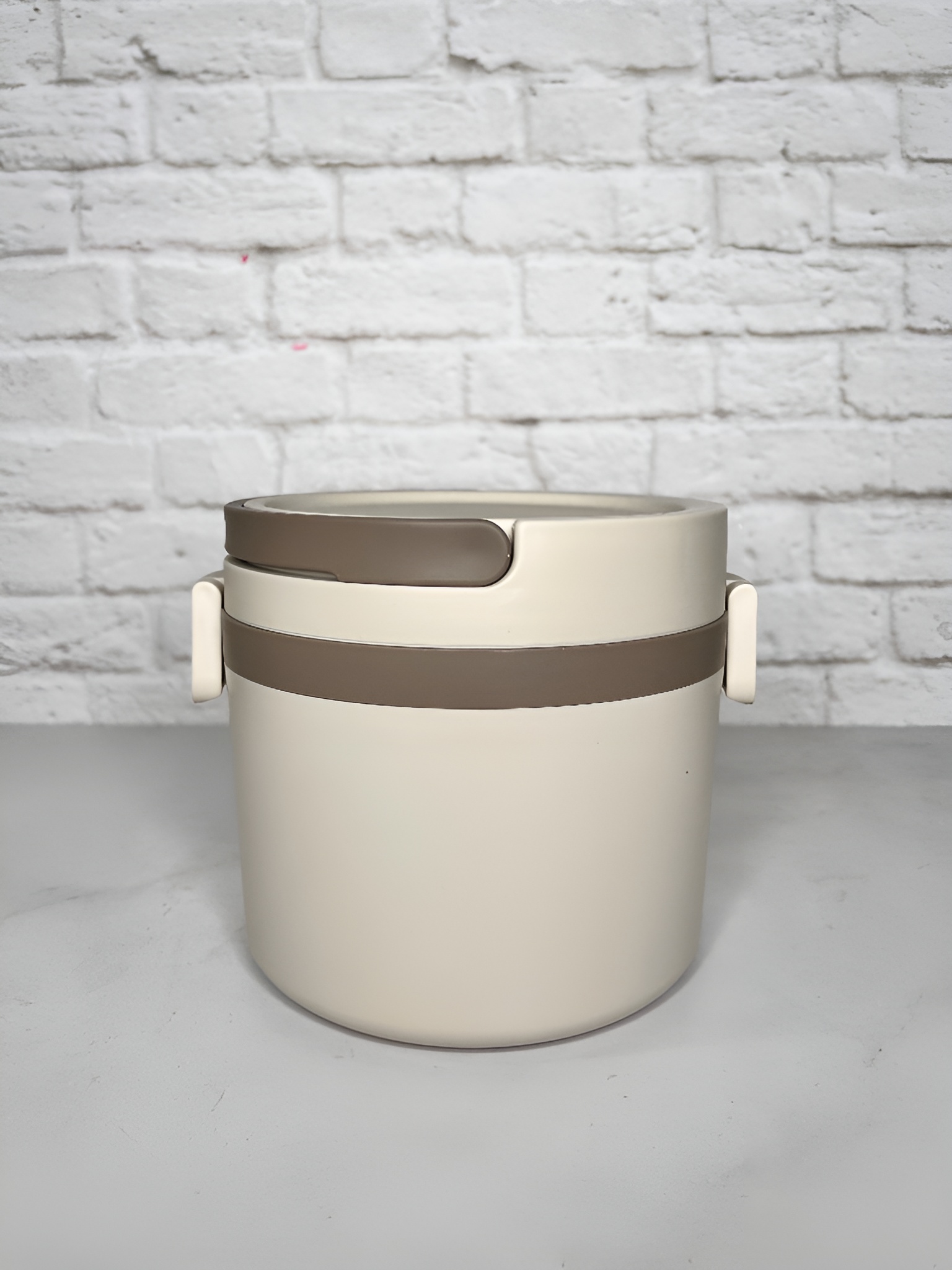 ظرف ناهار استیل بزرگ با ظرفیت ۱۲۰۰ میل