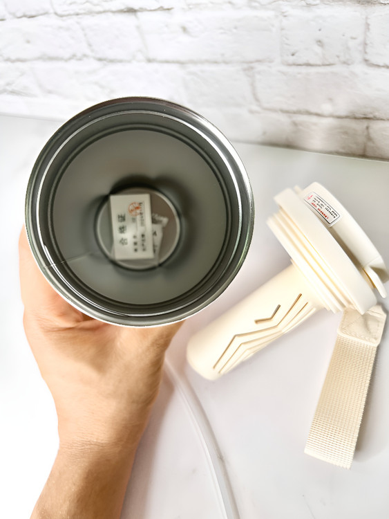 ماگ سفری با دو حالت استفاده و ظرفیت مناسب