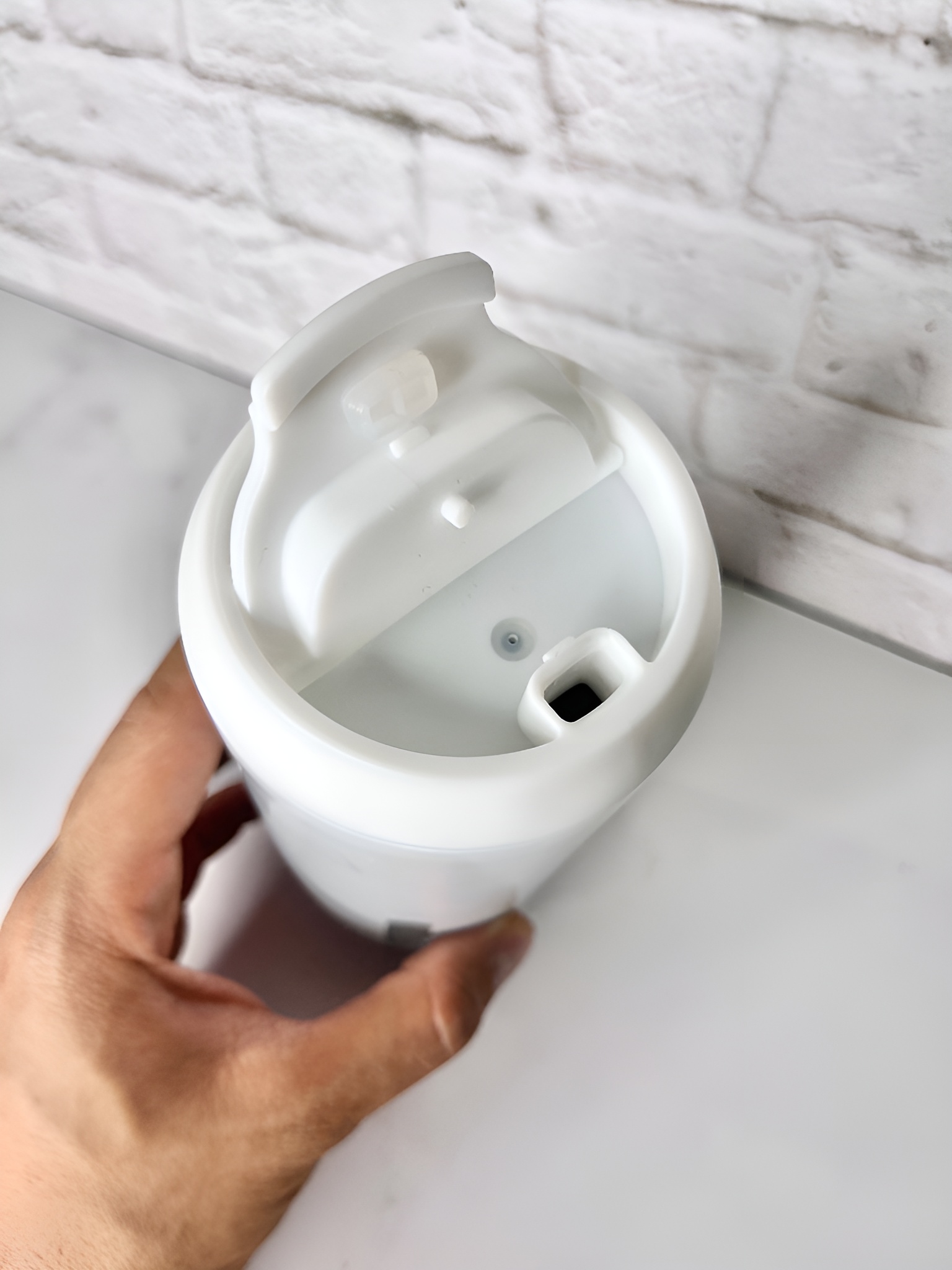 تراول ماگ استیل ضد نشت با بدنه براق