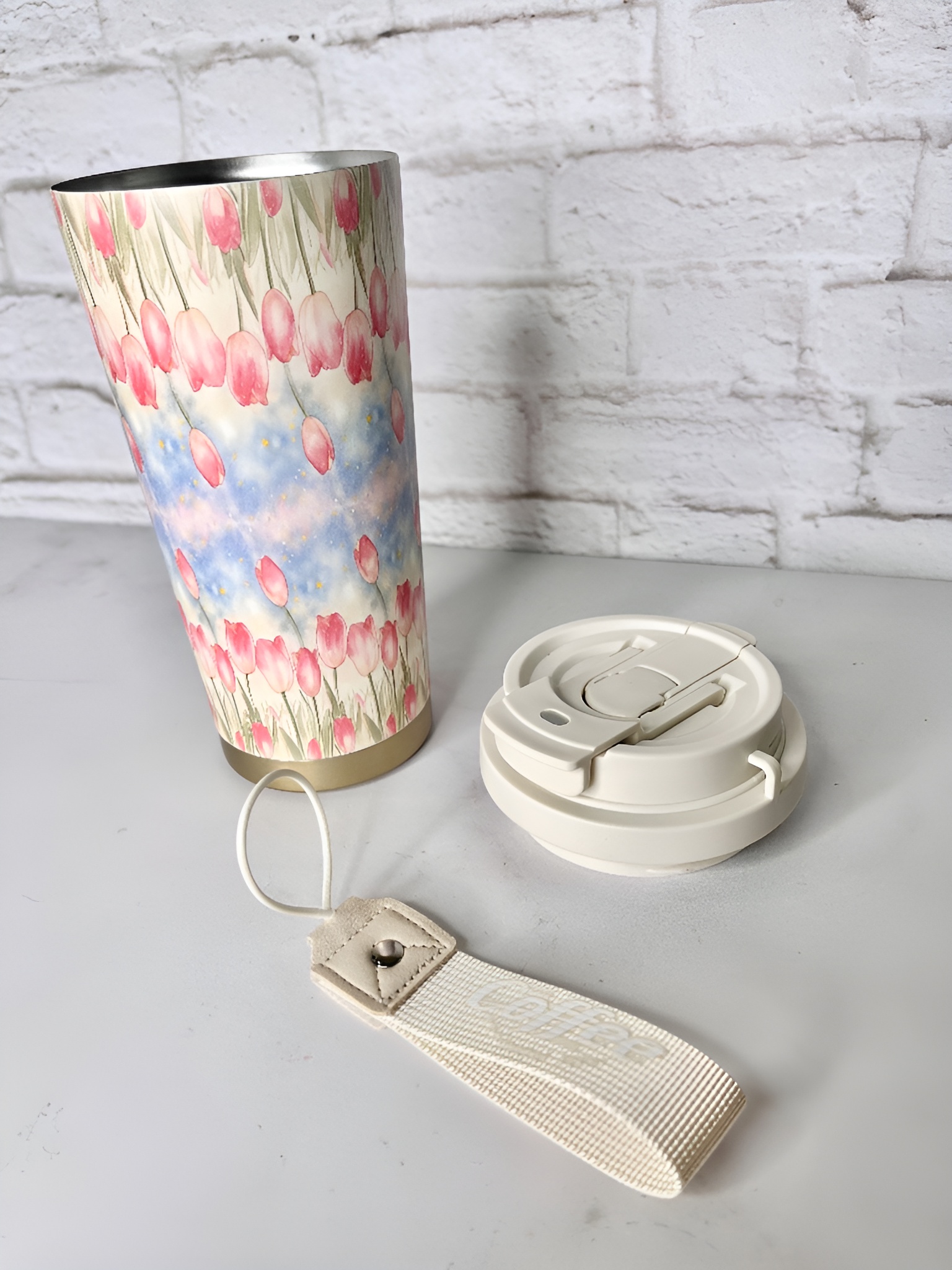 ماگ گلدار با دو حالت استفاده لیوان و قمقمه