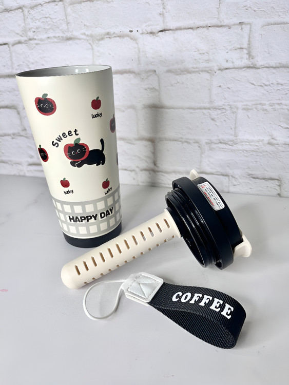 تراول ماگ فانتزی طرح حیوانات با درب محکم و ایمن