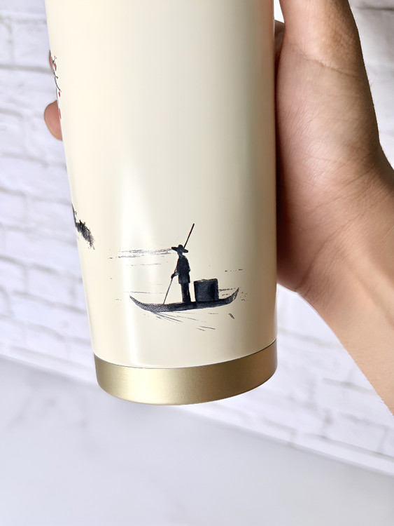 تراول ماگ طرح سامورایی با طراحی الهامگرفته از فرهنگ ژاپنی