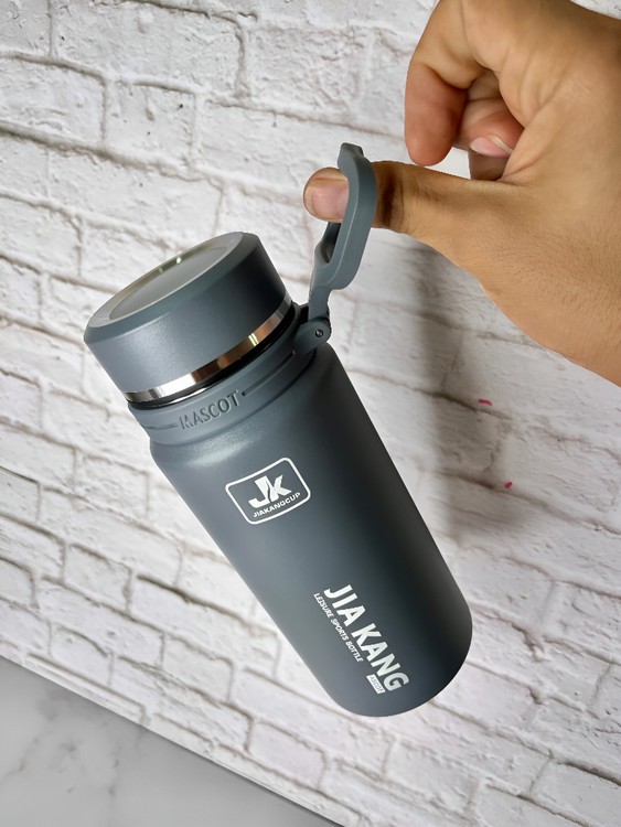 فلاسک جیکی با جنس استیل باکیفیت و بادوام