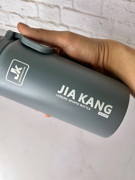 فلاسک JIA KANG با درب ایمن و راحت برای نوشیدن