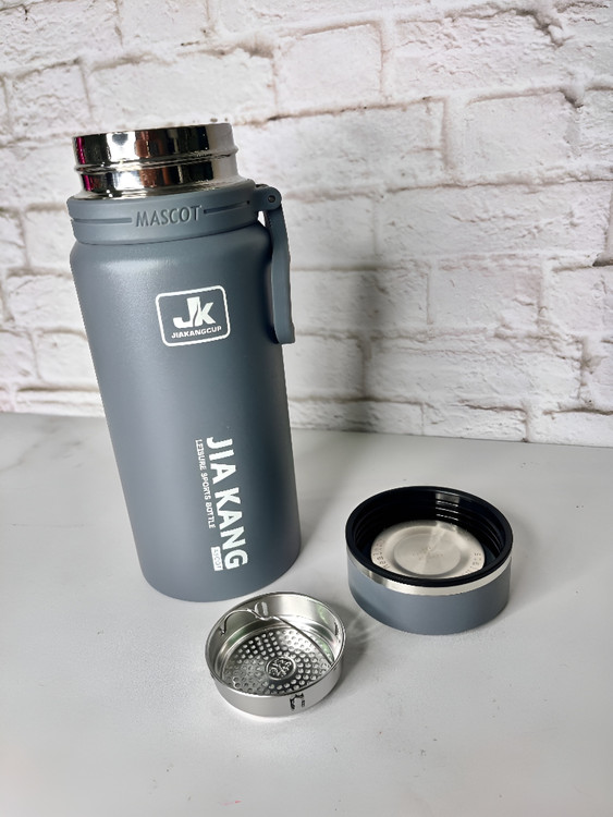 فلاسک استیل با قابلیت حفظ دما برای ساعات طولانی