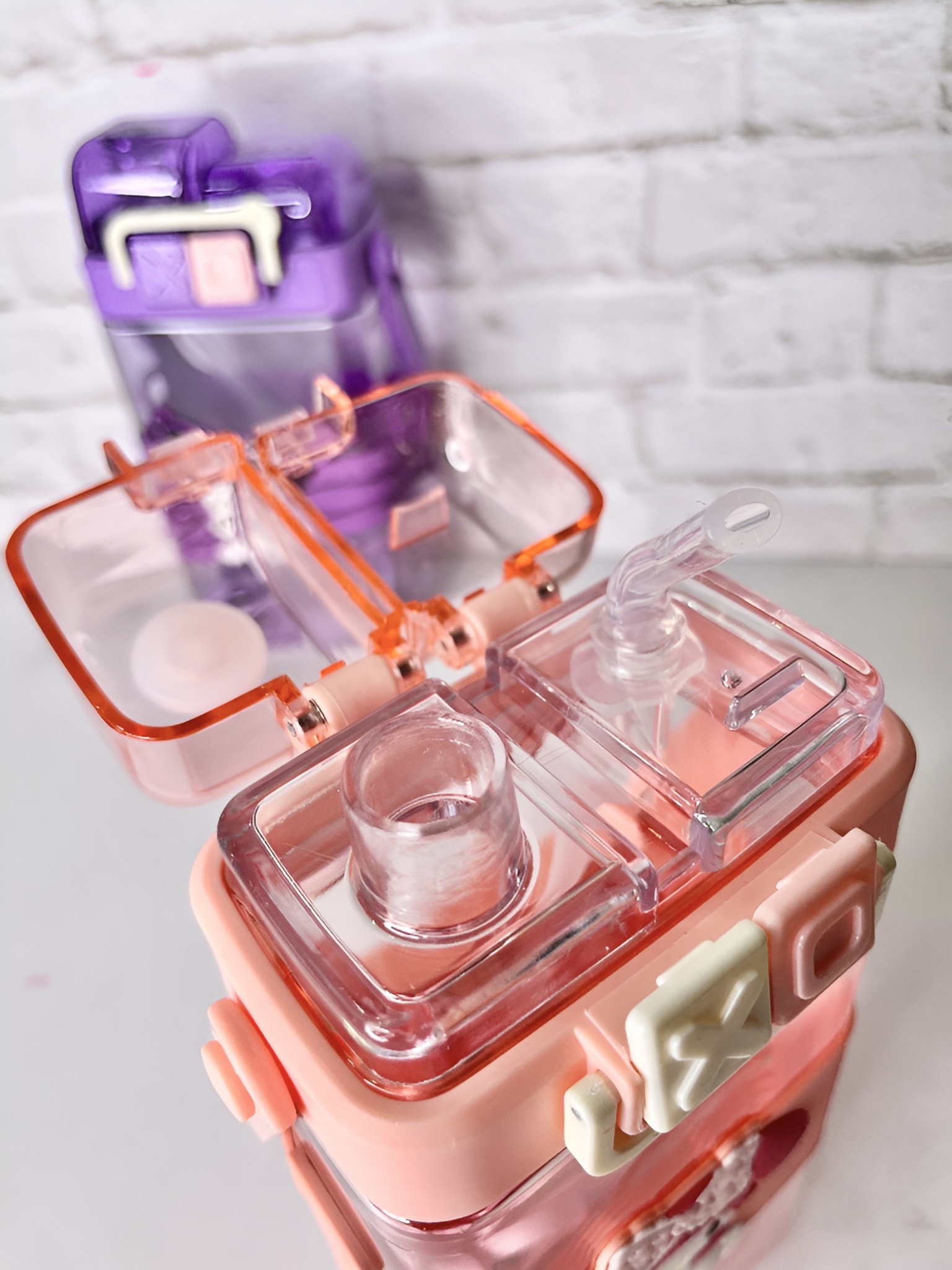 قمقمه کودک مای ملودی و کورومی با رنگ‌های شاد و جذاب