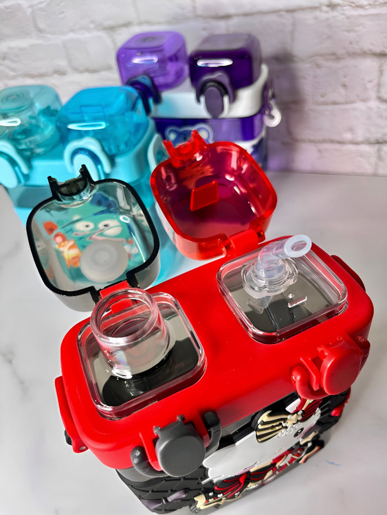 قمقمه کارتونی سبک و بادوام مناسب نوشیدنیهای روزانه