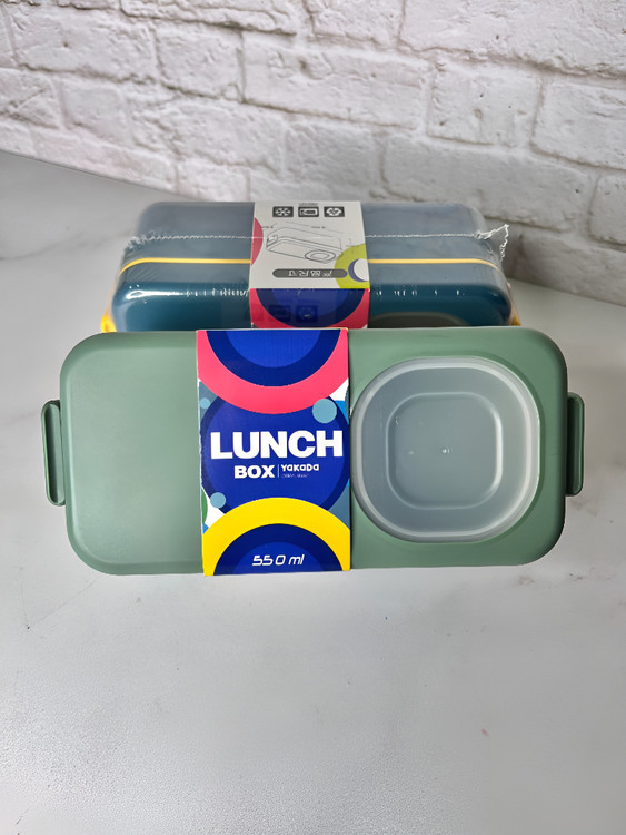 ظرف غذا پلاستیکی دو طبقه با طراحی مدرن و رنگبندی متنوع