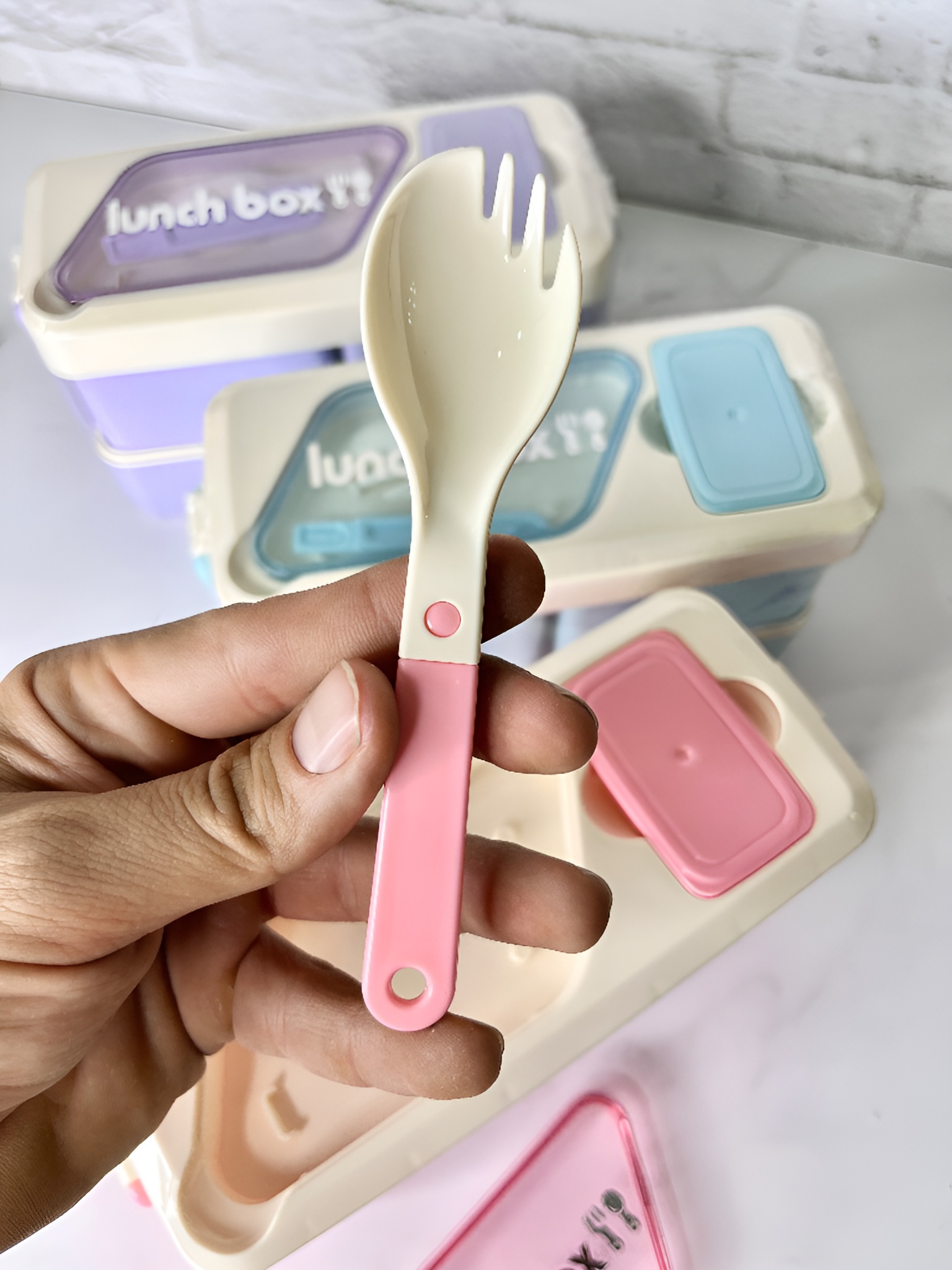 ظرف غذا پلاستیکی با وزن کم و دو طبقه مجزا