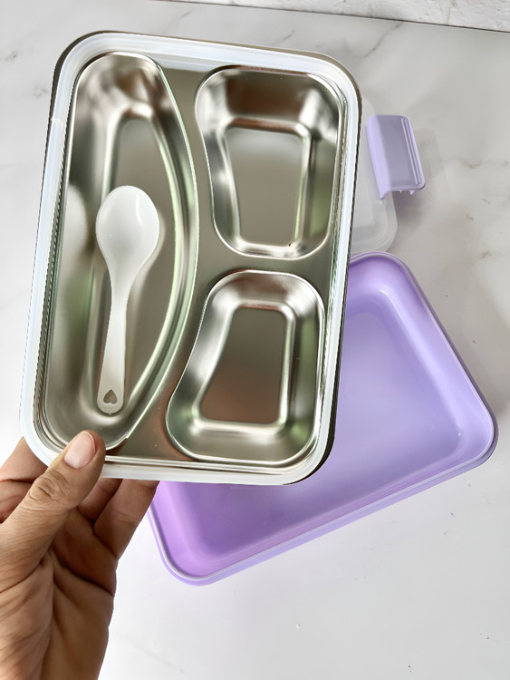 ظرف غذای استیلدار Kuromi با بدنه پلاستیکی مقاوم و ضد نشت